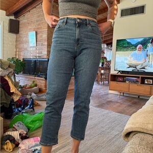 American Eagle - Women's Blue Mom Jeans - Size 6